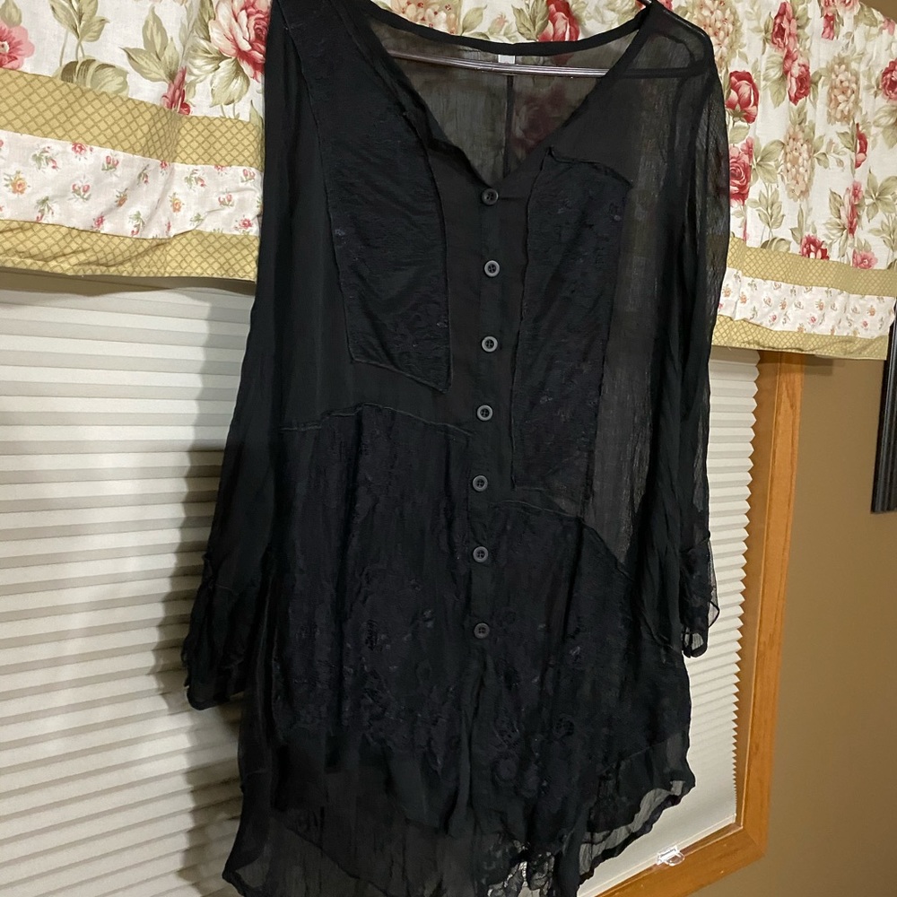 Cute top or cover up